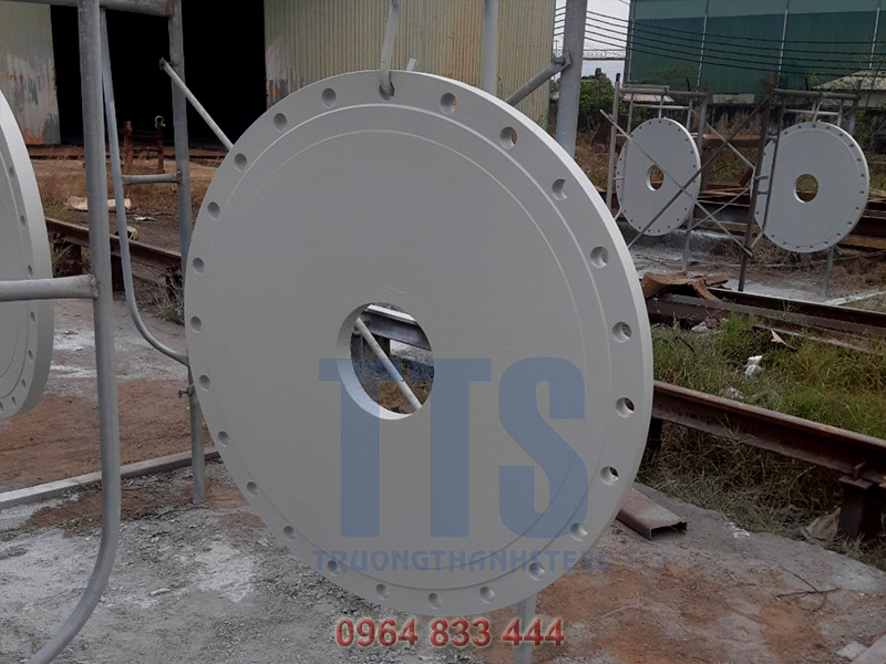 Bích thép đặc (bích mù) – Giải pháp bịt kín đường ống an toàn, chịu áp lực cao